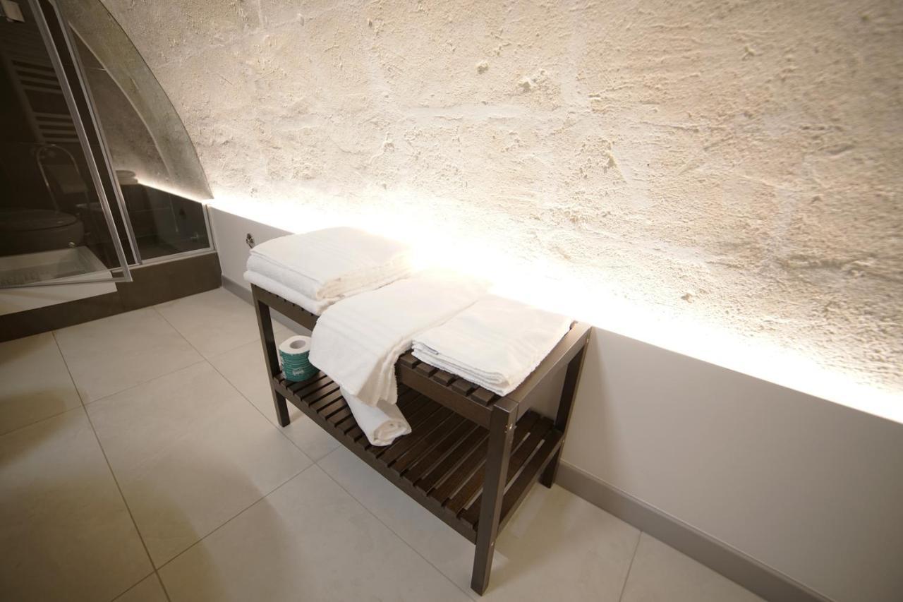 Le Volte Luxury Hotel มาเตรา ภายนอก รูปภาพ